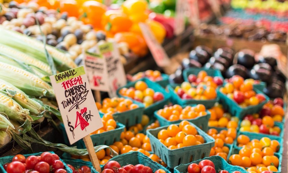 Summer Produce Guide: The Best Fruits & Vegetables for Warm Weather
